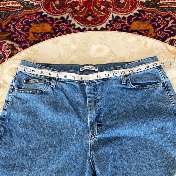 Lee Relaxed Straight Leg Jeans 16 Short - Picture 10 of 15